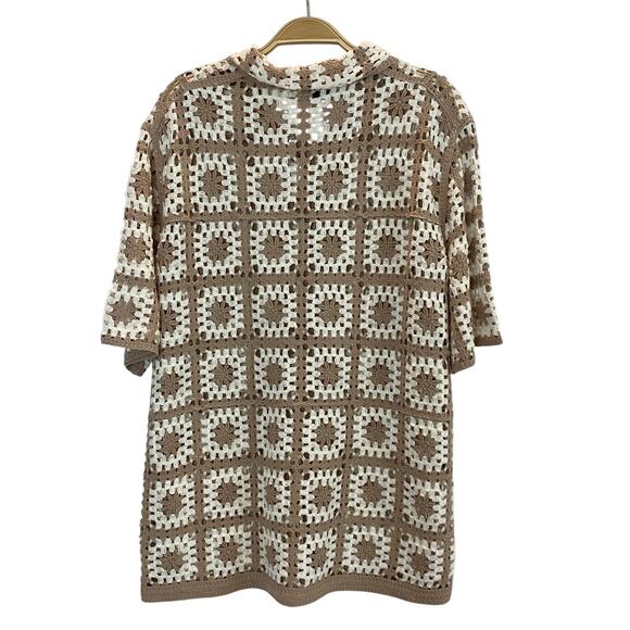 Luca Mateo Mens Granny Square Crochet Knit Shirt Size M Tan White Coastal NWT - Picture 2 of 9